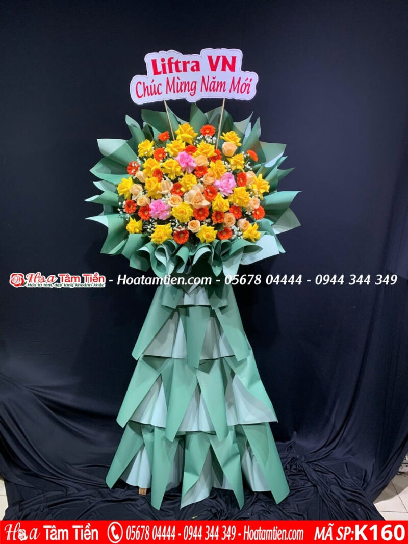 Kệ hoa khai giảng shop hoa tươi phường Phước Thắng Vũng Tàu – Hoa Tâm Tiền Vũng Tàu