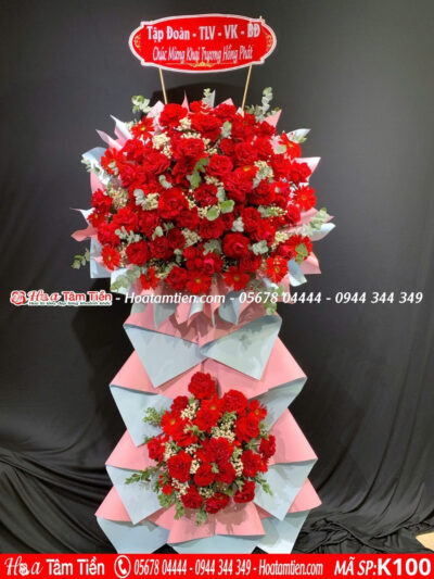 Kệ hoa khai trương phối nơ đỏ bắt mắt
