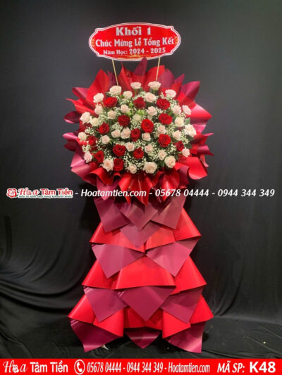 Hoa tươi Vũng Tàu kệ hoa mix lá bạc