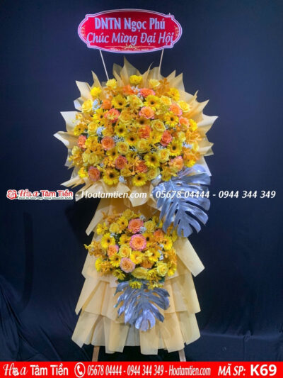 Kệ hoa khai trương shop hoa minh tâm