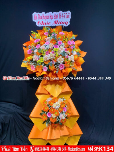 Kệ hoa khai trương shop hoa tươi Vũng Tàu tinh tế