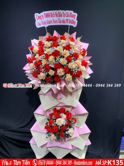 Kệ hoa khai trương shop hoa tươi Vũng Tàu hồng