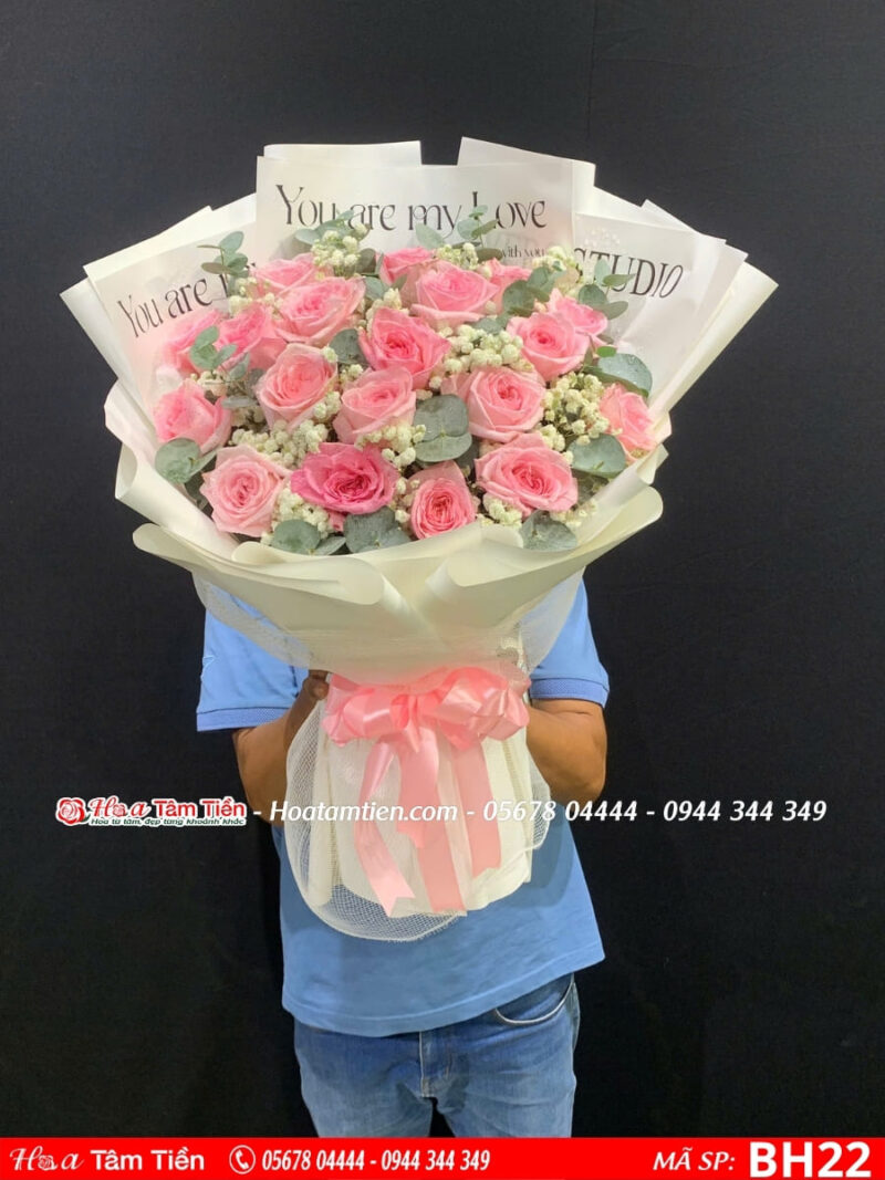 Bó hoa kỷ niệm ngày cưới ấn tượng tại Shop Hoa Tâm Tiền