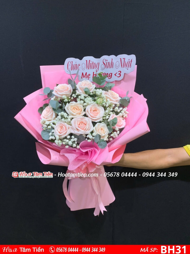 Bó hoa 14/2 phối đỏ và hồng ngọt ngào