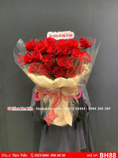 Bó hoa hồng đỏ hottrend tại hoa tươi vũng tàu