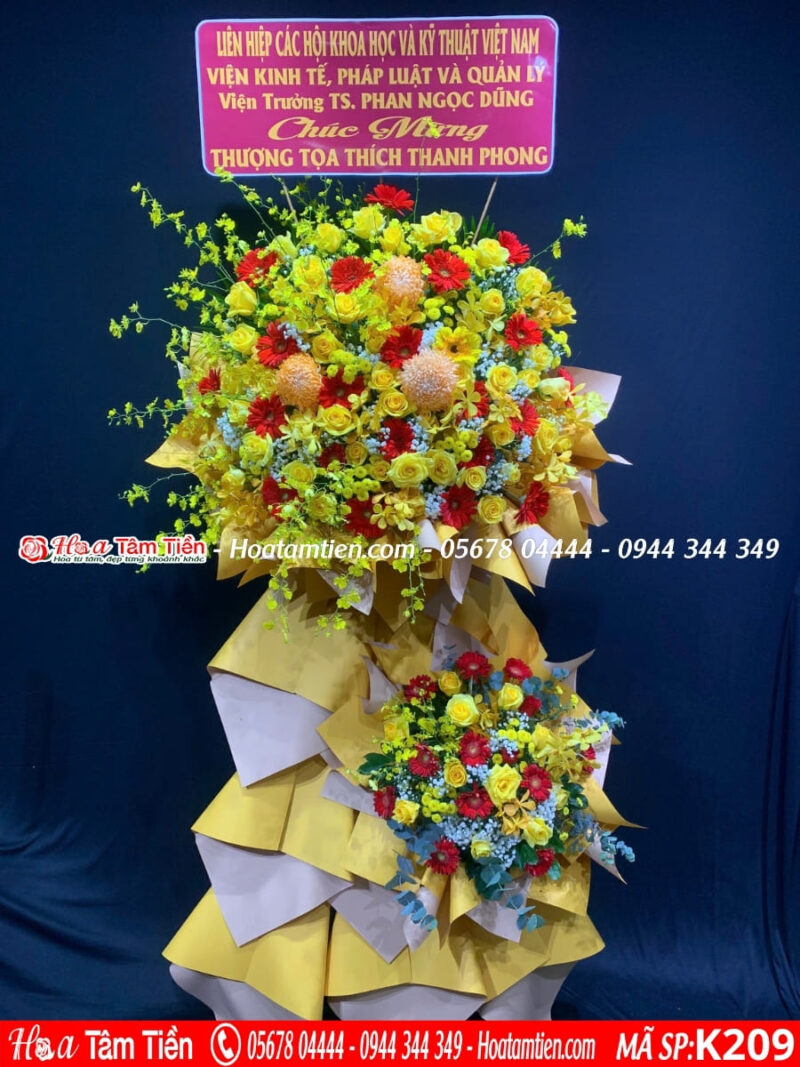 Kệ hoa chúc tổng kết Phường Rạch Dừa – shop hoa tươi Vũng Tàu