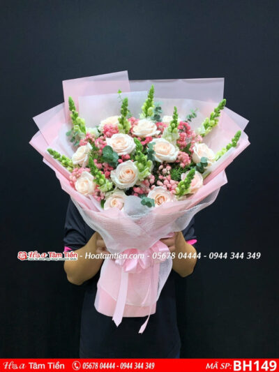 bó hoa hồng pastel mix mõm sói trắng tại shop hoa tươi vũng tàu