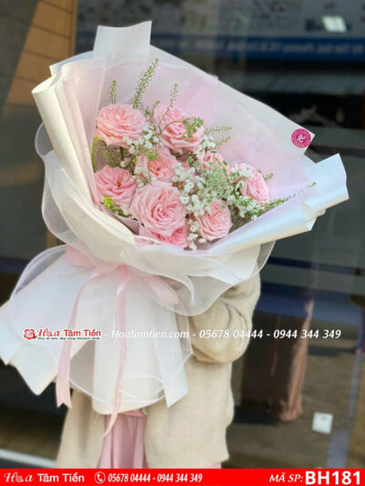 bó hoa 10 bông ohara hồng mix giấy trắng