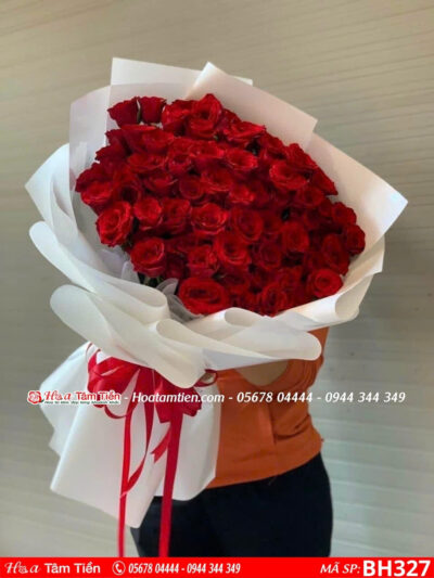 Bó hoa 20/10 tại Shop Hoa Tâm Tiền Vũng Tàu