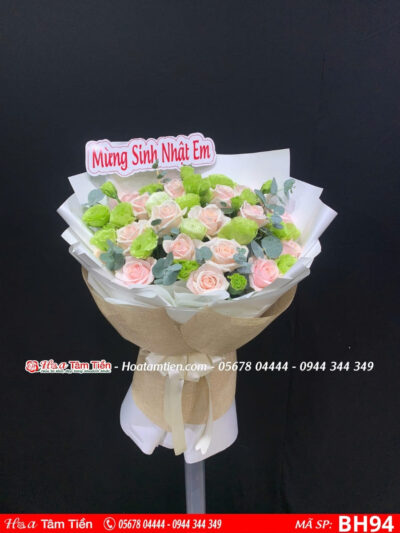 bó hoa hồng pastel mix cát tường xanh