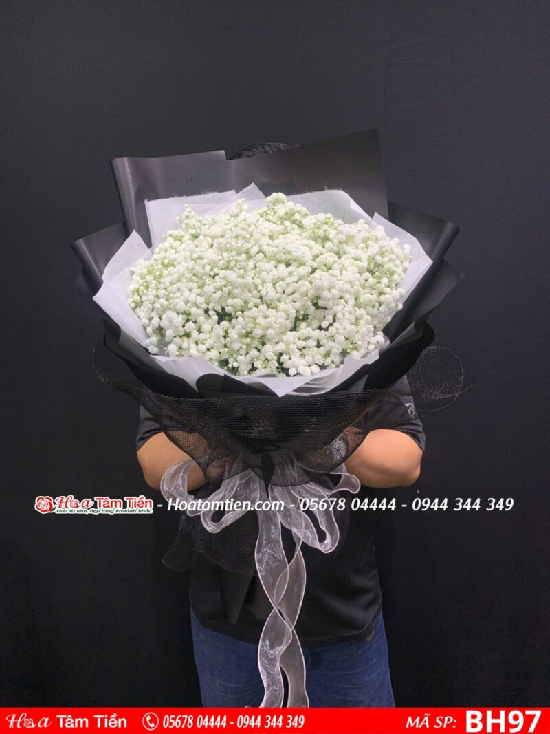 bó hoa baby trắng mix giấy đen sang trọng tại hoa tươi vũng tàu