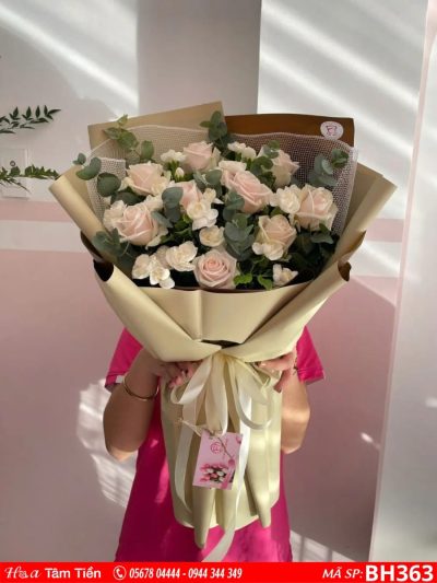 Bó hoa kỷ niệm cưới từ Shop Hoa Tươi Tâm Tiền Phú Mỹ