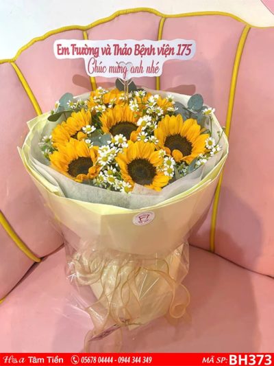 Bó hoa Valentine tại Shop Hoa Tươi Xuyên Mộc