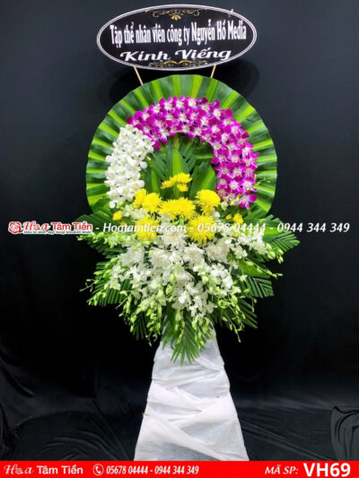 Hoa viếng đám tang người già phường 12 Vũng Tàu