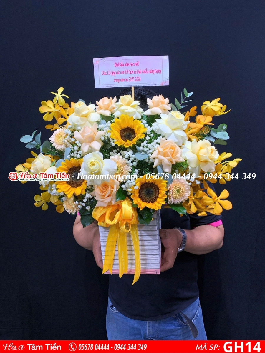 Giỏ hoa khai trương Hoa Tâm Tiền phường Thắng Tam Vũng Tàu