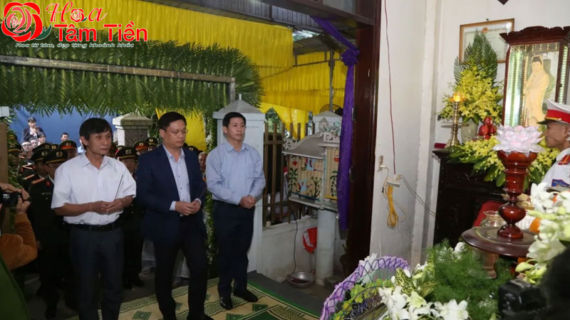 Hoa Tâm Tiền Nên đi viếng đám ma khi nào? Cách đi viếng đám ma đúng chuẩn nhất