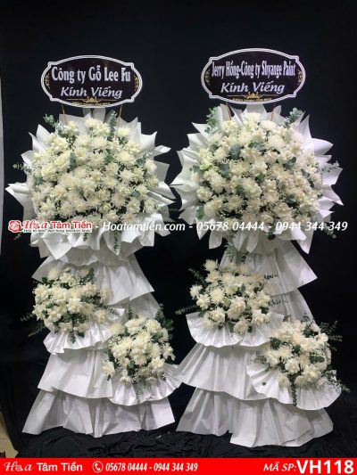 Hoa chia buồn Hoa Tâm Tiền với tone trắng tinh khiết tại phường 2 Vũng Tàu