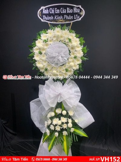 Vòng hoa viếng Phước Thắng Vũng Tàu – mẫu trang nhã