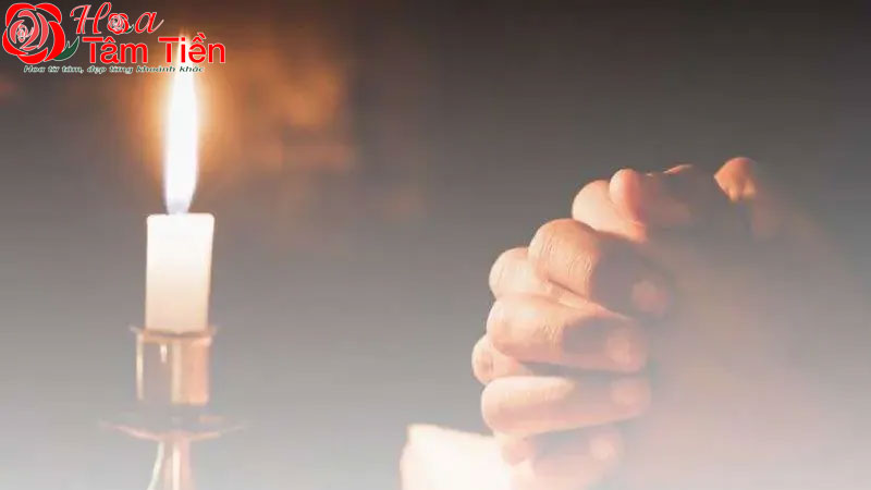 Lấy đèn cầy đám tang để làm gì? Công dụng và Ý nghĩa chi tiết