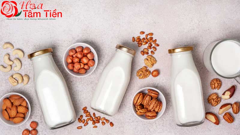 Những gợi ý quà tặng tinh tế dành cho mẹ người yêu/ mẹ vợ ngày 8/3