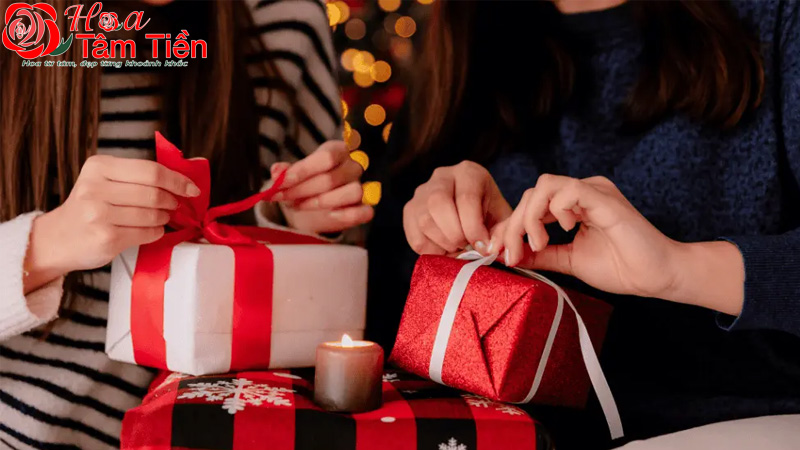 Cẩm nang chọn quà 8/3 theo đối tượng và ngân sách phù hợp nhất