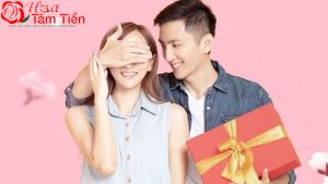 Hoa Tâm Tiền