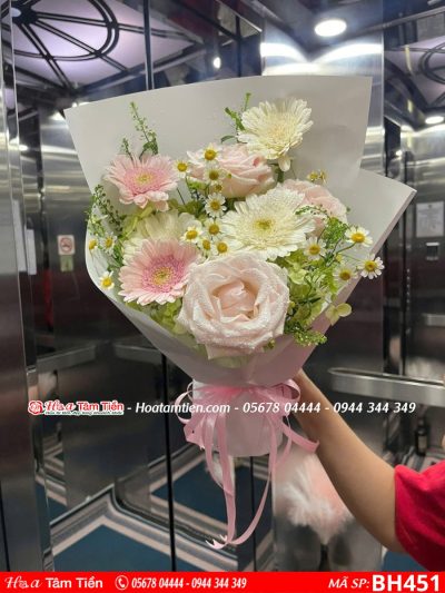 Bó hoa tốt nghiệp hoa tươi Vũng Tàu đẹp