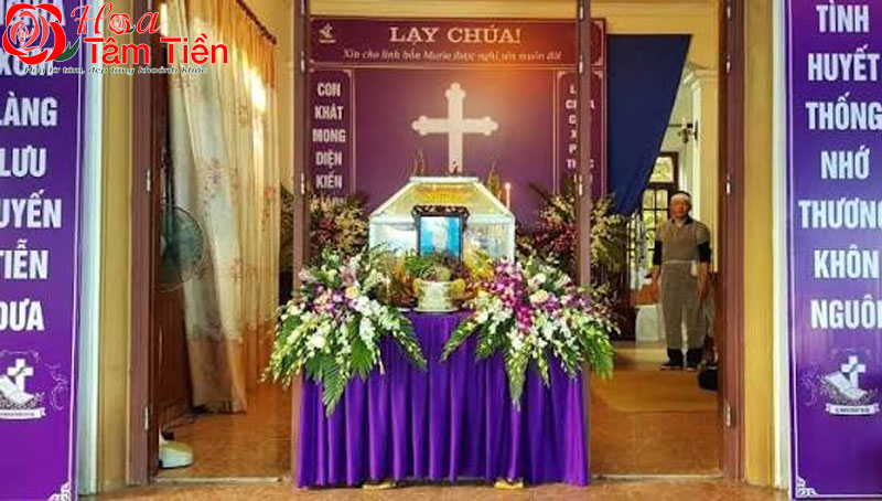 100 Mẫu câu đối đám tang công giáo hay và ý nghĩa