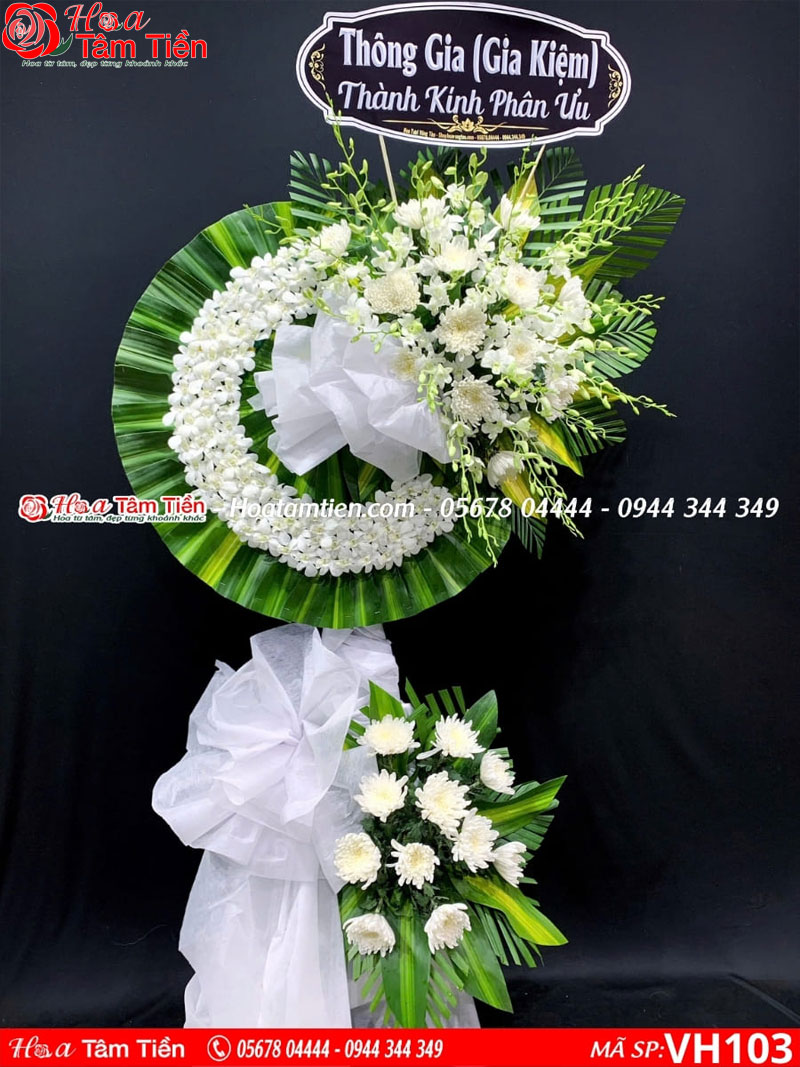 10+ mẫu vòng hoa thành kính phân ưu đẹp và ý nghĩa