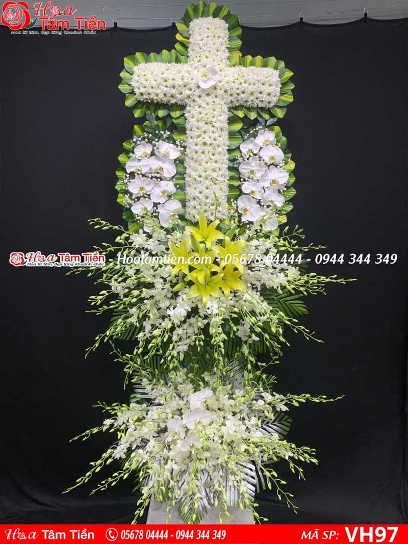 Vòng hoa tang lễ đẹp hình chữ thập. Mã sp VH97