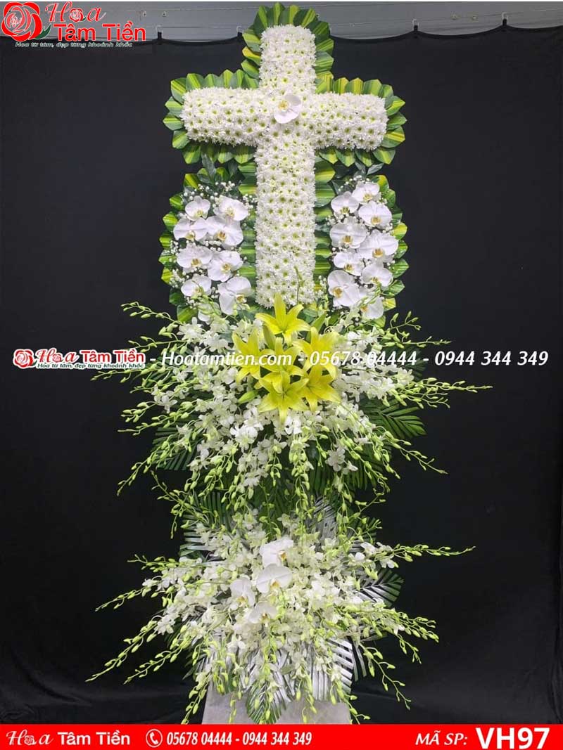 Hoa Tâm Tiền Mẫu hoa viếng hình thánh giá.
