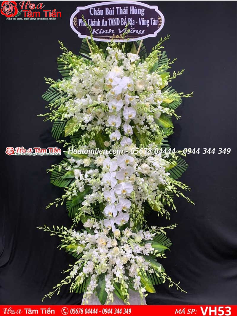 Hoa Tâm Tiền Kệ hoa tang lễ dạng đứng.